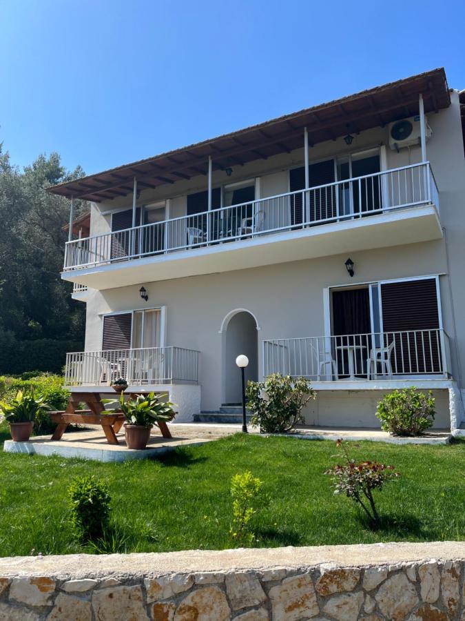 Ilias Apartments Dassia By Hotelius Eksteriør billede